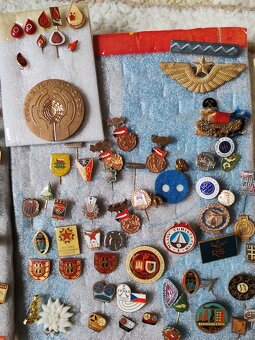 Staré odznaky a vyznamenania rôzne - 7