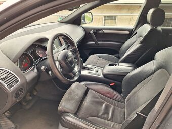 Audi Q7 3.0 TDI S-Line Quattro 7 míst - 7