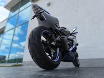 Yamaha R6 - 7