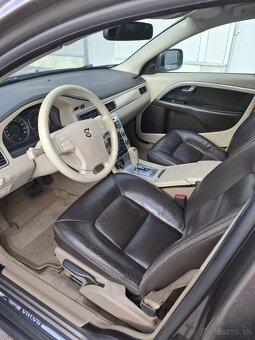 Predám Volvo XC70 r.v. 2008, motor D5 136kw - 7