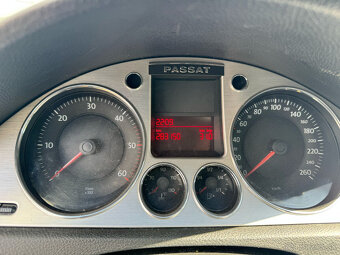 VW Passat B6 - 7