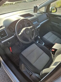 VW Sharan - 7