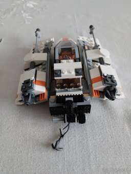 LEGO Star Wars 8089 Hoth Wampa Cave - 7