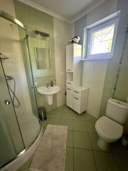 Zariadený 5 izbový Zelený dom s garážou, Galanta Kolónia - 7