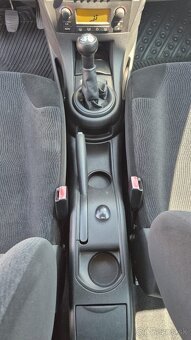 Citroen C4, 1,4 benzin, rocnik 2010 - 7