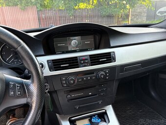 BMW E90 330D - 7