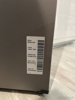 Chladnička s mrazničkou Samsung - 7