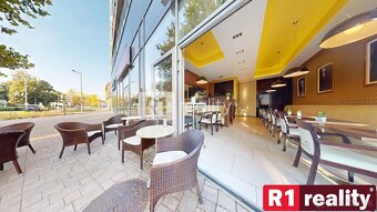 Jedinečný obchodný priestor v centre kúpeľného mesta Piešťan - 7
