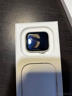 Apple watch SE (Gen 2) 40mm Starlight - 7