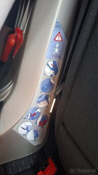 Autosedačka Chicco 9-18kg - 7