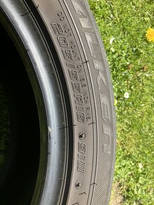 Predám letne jazdene pneumatiky Falken 205/55/R16 - 7