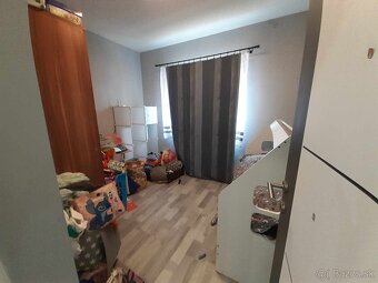 Ponúkame Vám  na predaj nehnuteľnosť v obci  Vilmány - Maďar - 7