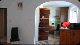 Předám dvoj izbovi byt plus kuchin - 7