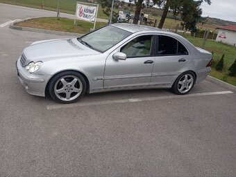 Mercedes Benz C-Class - 7