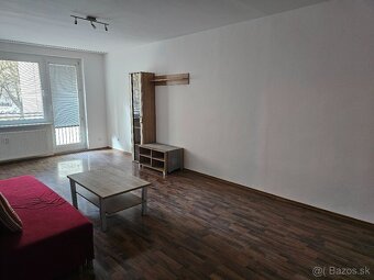 na predaj 2 izbový byt v Trenčianskych Tepliciach - 7