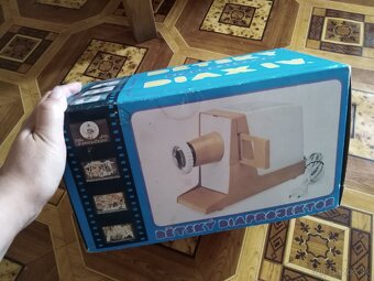 Retro premietačka - 7