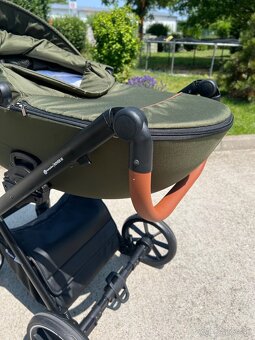 Dvojkombinácia kočíku Petite&Mars Rover III - 7