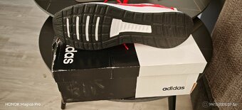 Nové Adidas č.44 Runfalcon. - 7