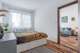 Exkluzívny 2-izb byt na prenájom – Ružinov, (Jégého Alej) s  - 7