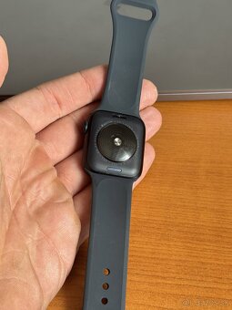 Apple Watch SE 2 40mm MIDNIGHT - záruka - 7