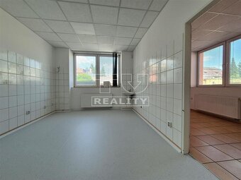 AMBULANCIA - priestor na prenájom, 48 m2, centrum mesta... - 7