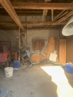 Predám starý rodinný dom s pozemkom Očkov - 7