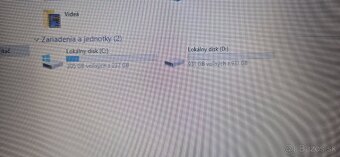 Predám notebook Lenovo G700 – SSD, Windows 10 - 7