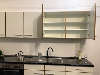 Svetlá moderná kuchyňa CALLY - 7