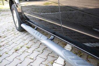 Nissan Navara 2.5 dCi 4×4 - 7