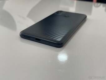 Motorola Moto e30 super stav 2/32GB - 7