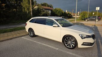 Škoda Superb Combi 2.0 Tdi Style - 7