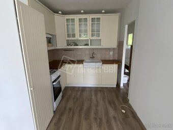 Príjemný, vkusný byt v peknom prostredí - 7