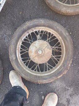 Predám kolesá CZ jawa - 7