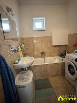 PREDAJ : rodinný dom, Marcelová - 7