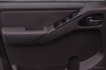 Nissan Navara DoubleCab 2.5D LE A/T - 7