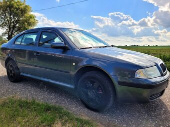 ŠKODA OCTAVIA 1.6 75KW TOUR - 7