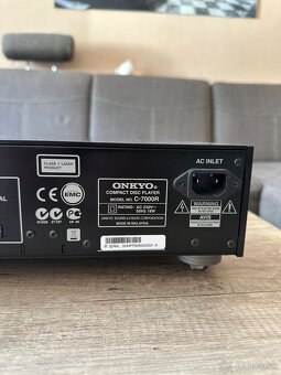 ONKYO C-7000R (CD prehrávač) - 7