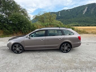 Škoda Superb 1.6 TDI - 7