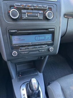 Volkswagen Touran 2.0 TDI Highline DSG - 7