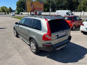 Volvo XC90 2.4 diesel, 136kW MT/6 4x4 NEFUNKČNÉ rok:01.2006 - 7