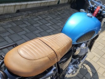 ROYAL ENFIELD INTERCEPTOR 650 - 7