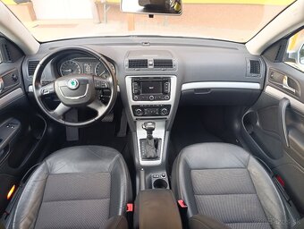 Škoda Octavia Combi 2.0 TDI 4x4 DSG Kožený interiér - 7