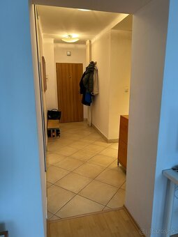Na predaj 2 izb. byt v centre Bratislavy s klimatizáciou - 7