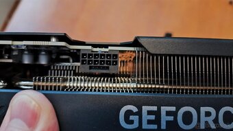 Geforce RTX 5070 Ti Gigabyte Windforce OC SFF 16G - 7