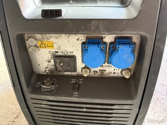 EU30i Honda odhlučnená elektrocentrála - invertor - 7