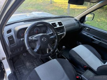 Nissan Terrano 3.0D 4x4 - 7