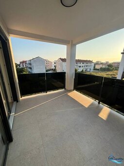 Privlaka - apartmán v novostavbe len 80m od mora - 7