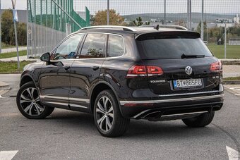 Volkswagen Touareg Executive 4Motion 3.0TDI V6 (2017-2019) - 7