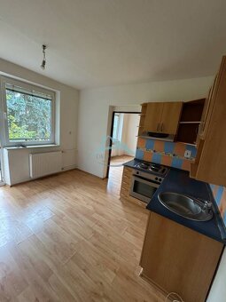 Jedno izbový byt s balkónom a v Šahách - 7