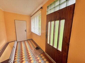 Predaj pôvodného RD v pokojnej časti Budatínska Lehota - 7